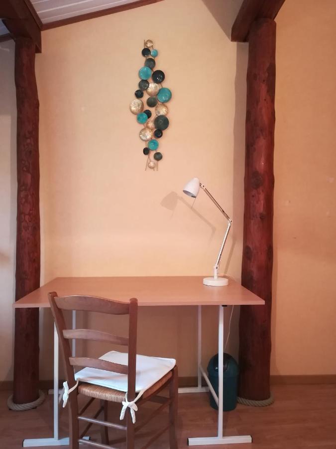 Maison Au Calme Bed & Breakfast Viry  Exterior photo
